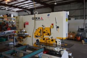 IMM Quality Boat Lifts - image GEKA-Hydracrop-110SD-pic1-300x200 on https://www.iqboatlifts.com