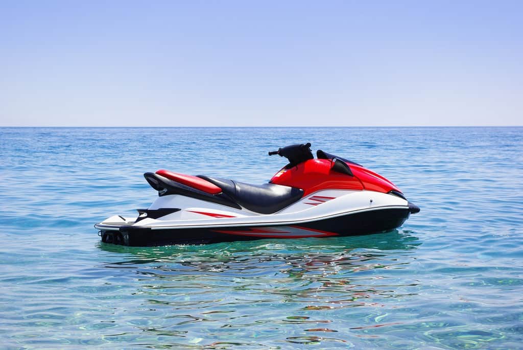 Blog - image Your-Expert-Guide-to-Jet-Ski-Lifts on https://www.iqboatlifts.com